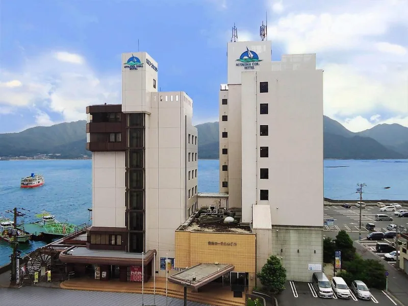 Exterior de Miyajima Coral Hotel